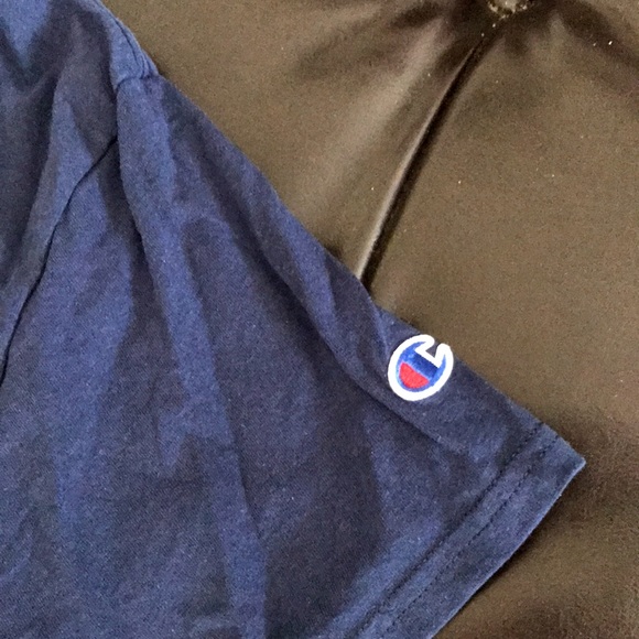 Men’s champion T-shirt - Picture 2 of 3